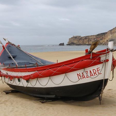 Nazare Historic Beach House-1 Minute To The Beach Exterior photo
