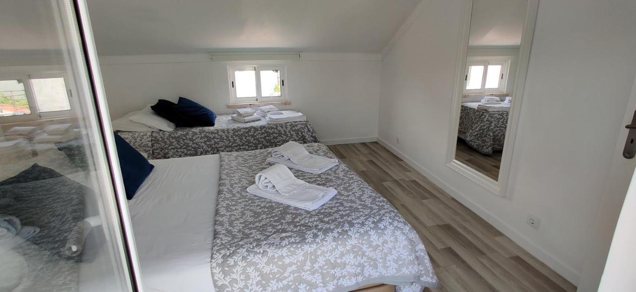 Nazare Historic Beach House-1 Minute To The Beach Exterior photo