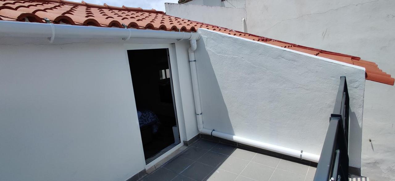 Nazare Historic Beach House-1 Minute To The Beach Exterior photo