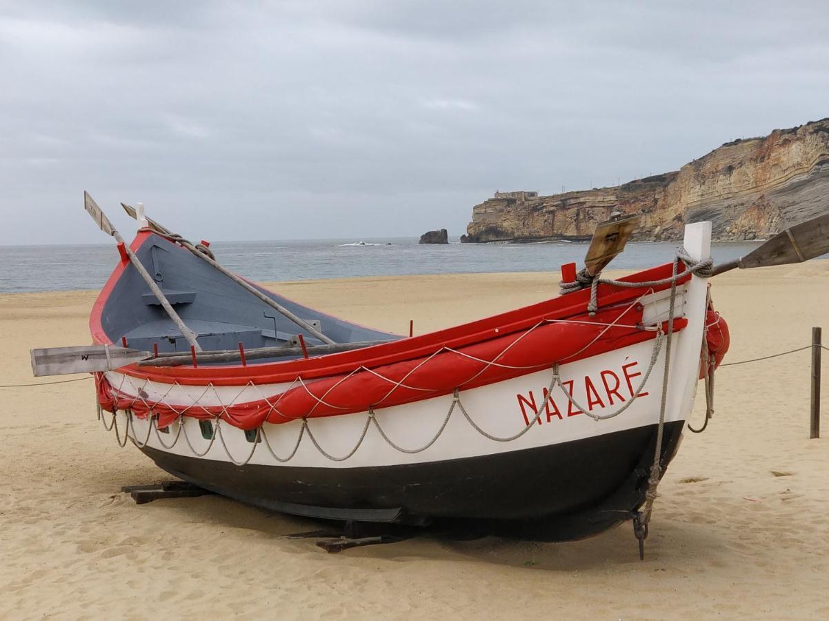 Nazare Historic Beach House-1 Minute To The Beach Exterior photo